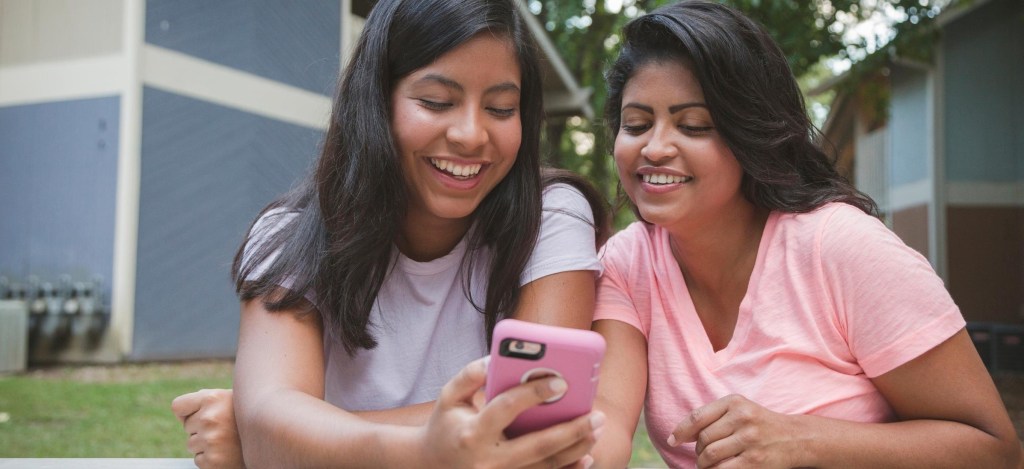 Salud mental de adolescentes con el móvil