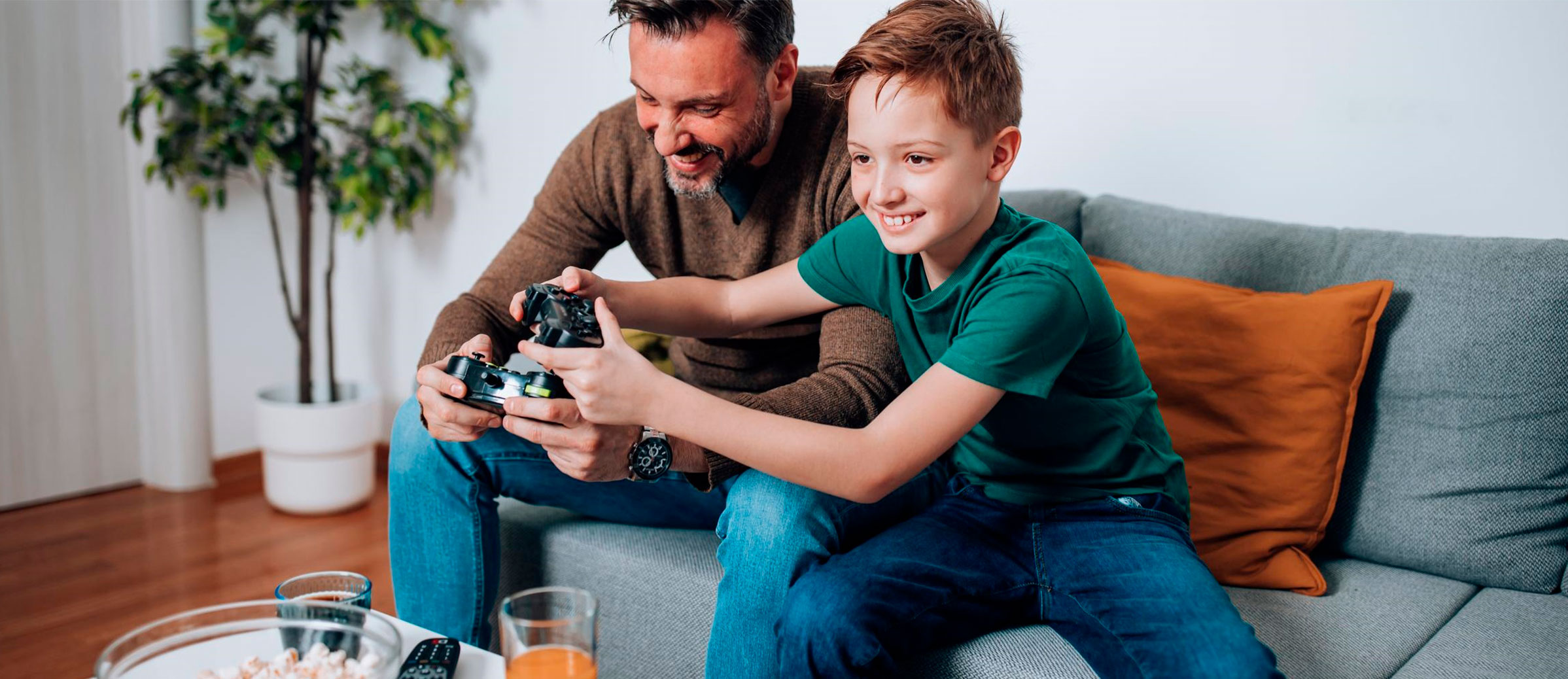 padre-e-hijo-videojuego